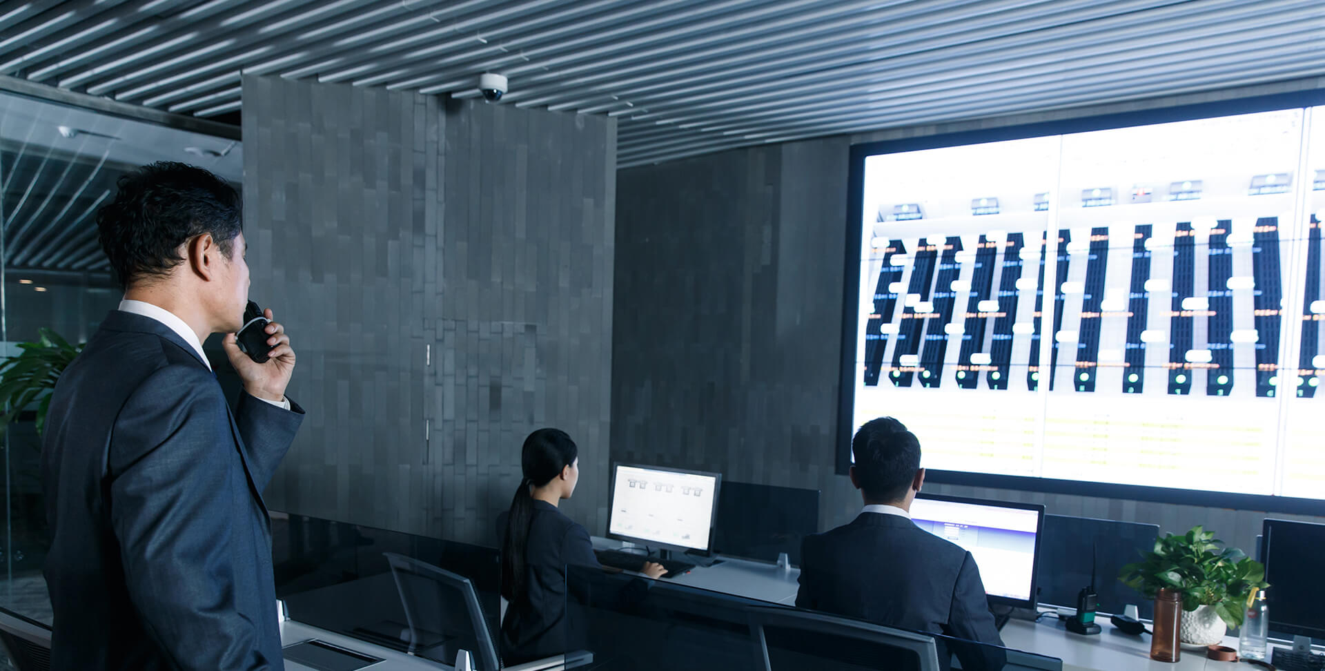 安防控制中心設(shè)備