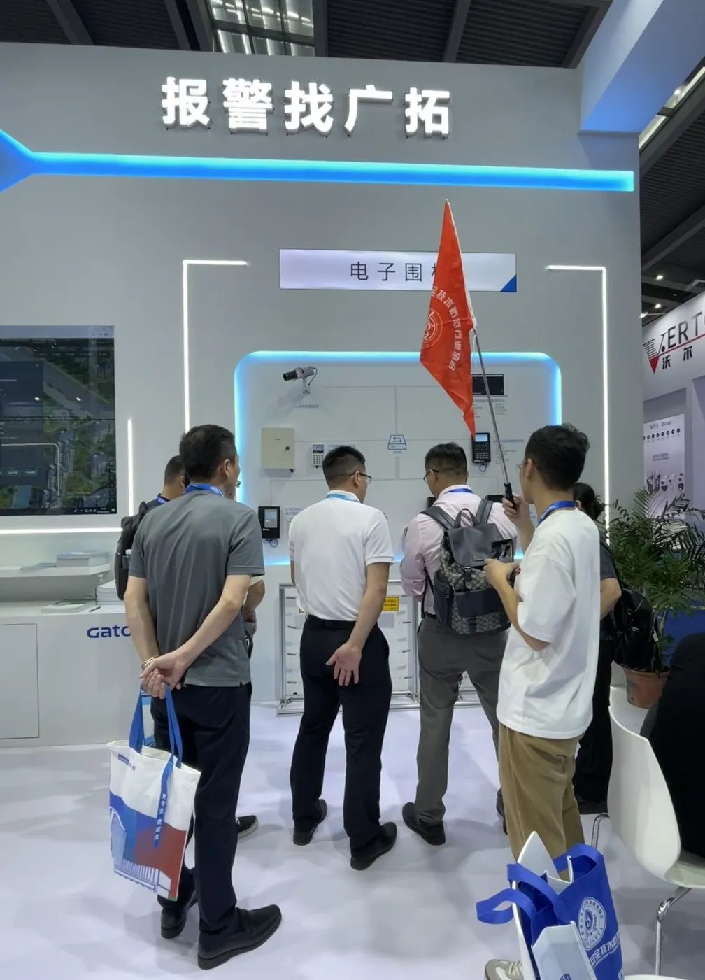 盛大開幕，一飽眼福 | 直擊廣拓2023深圳安博會火熱現場(圖20)