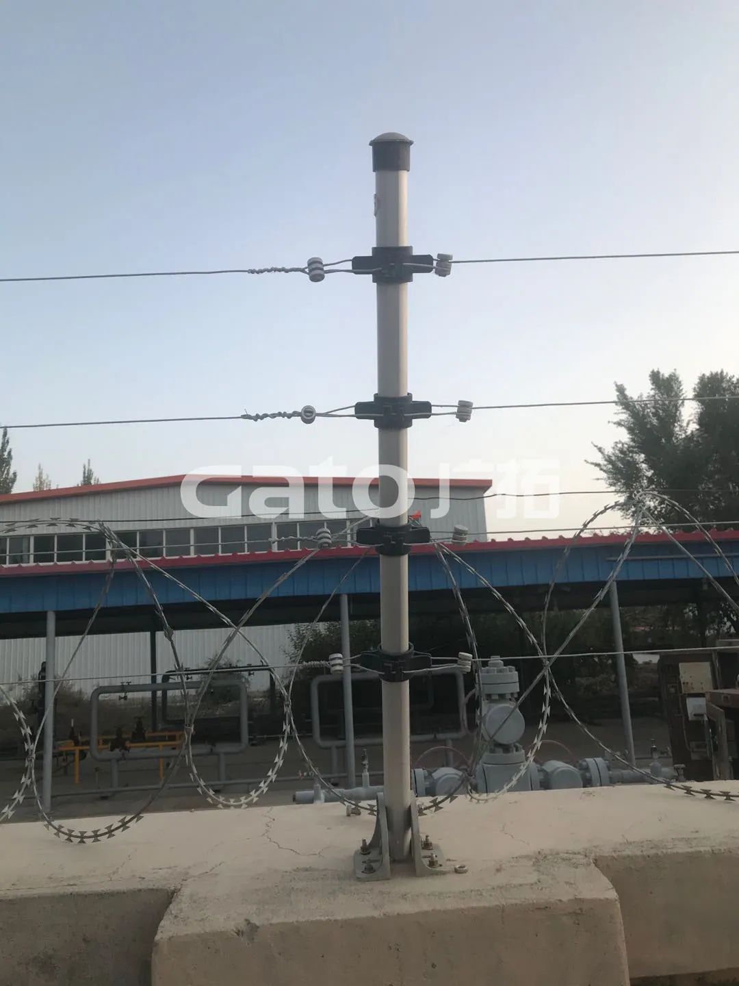 在長達10100米戈壁沙漠裝電子圍欄，塔里木油田真的選對了！(圖11)