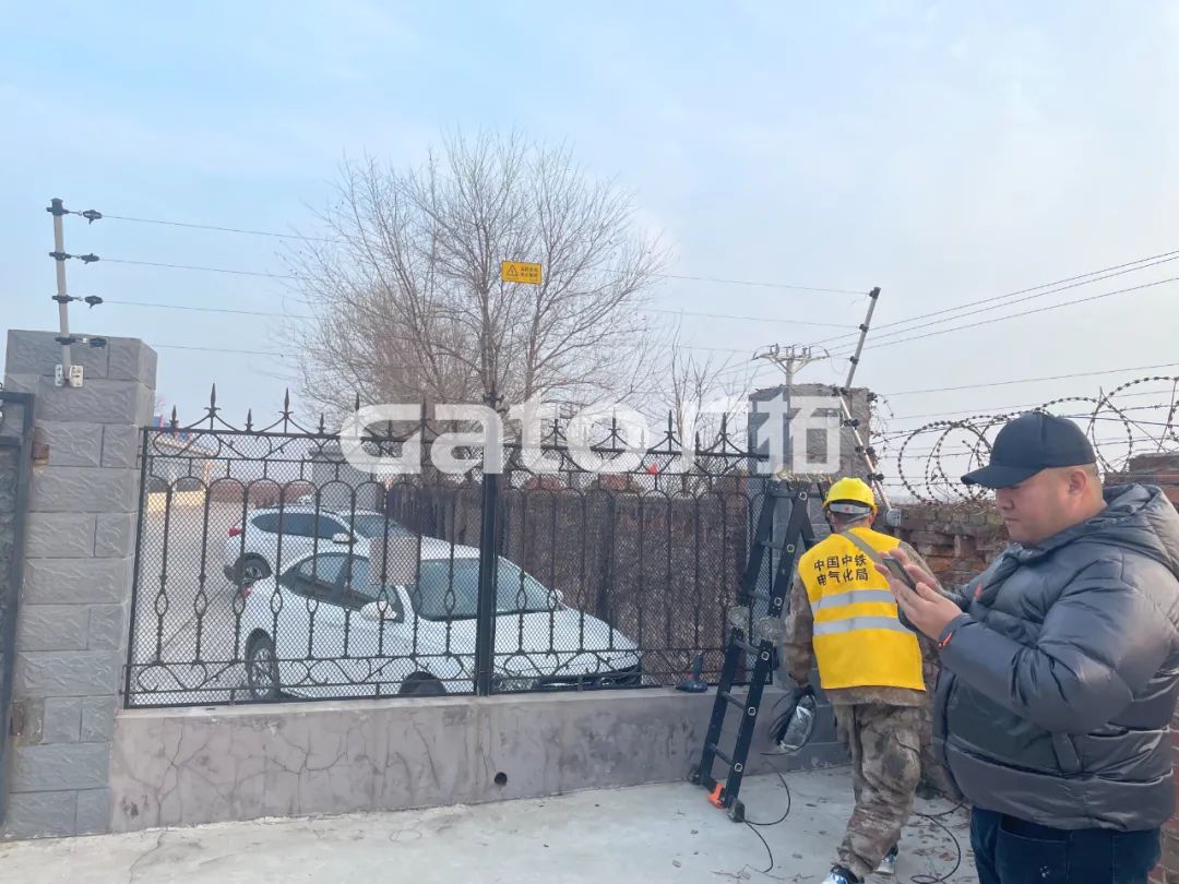 河北鐵路50多個變電站解鎖多種安裝方式！(圖9)