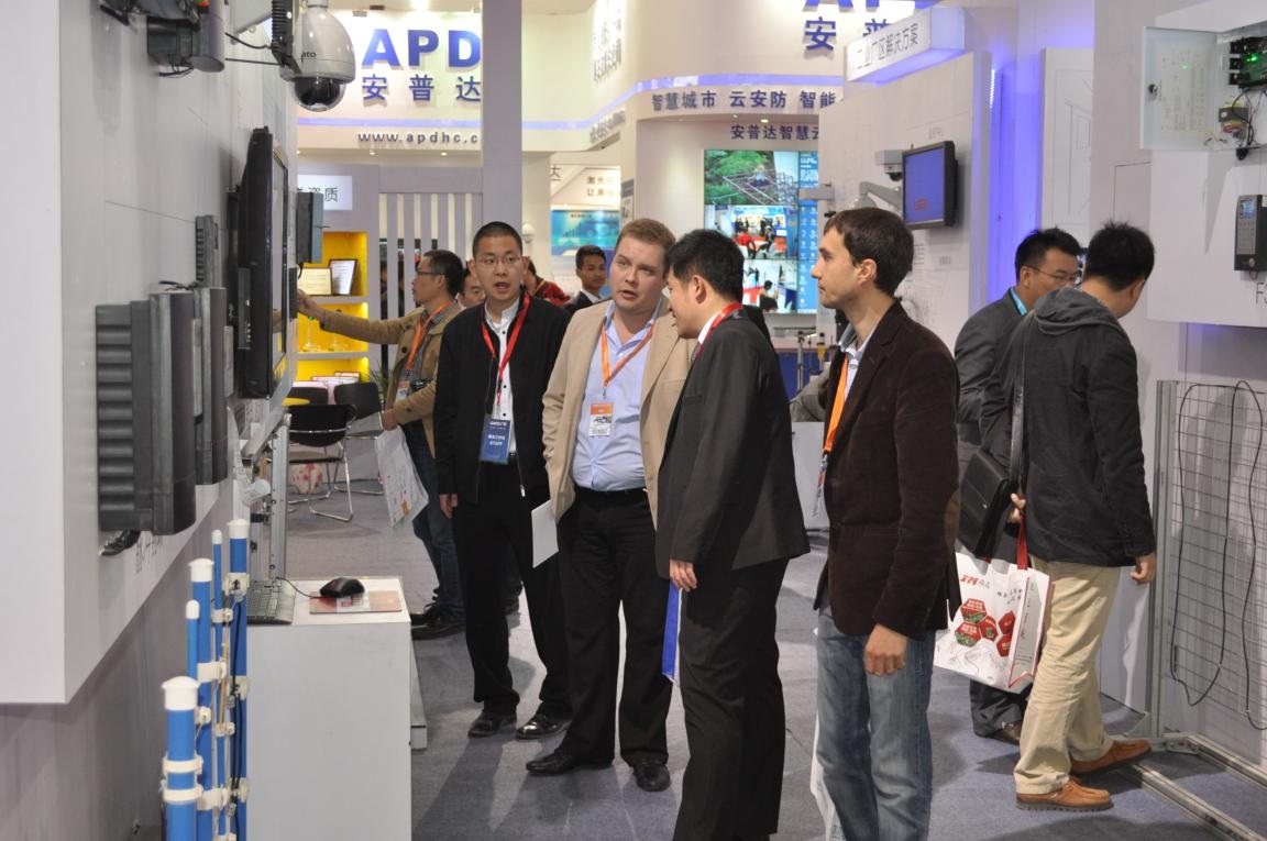 廣拓脈沖電子圍欄及高清攝像機獲“平安城市建設推薦優秀安防產品”(圖1)